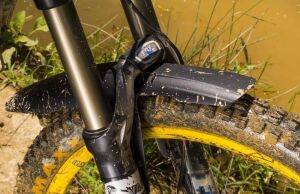 Polisport Mtb Plastik Çamurluk X-Cape Ön