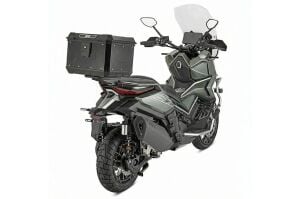 GIVI ALP44 Alpina Motosiklet Çantası Alüminyum 44 Lt Keçe İç Astar Alüminyum Siyah