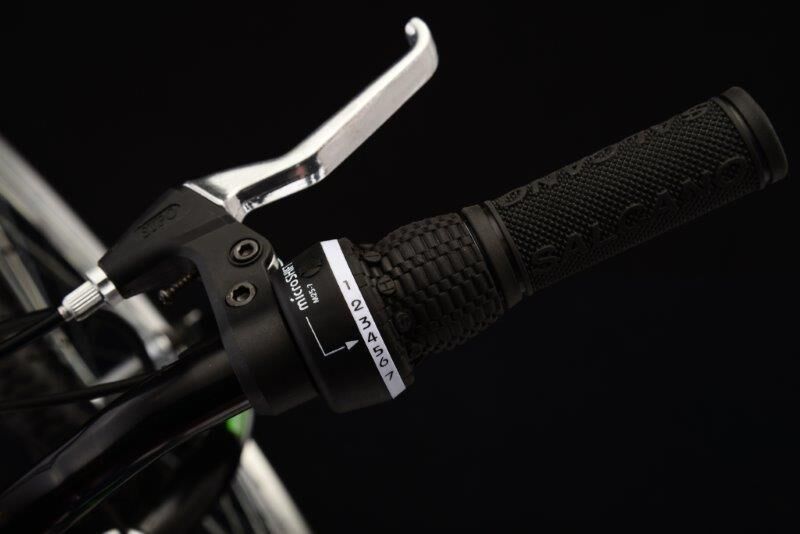 Salcano Excel 24 Lady Genç Kız Bisikleti (140 / 160 cm arası boy) Siyah Pembe