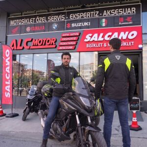 Revit Duke H2O Su Geçirmez Motosiklet Montu A Sertifikalı Ce Korumalı Alc Motosiklet Siyah Sarı - MEDIUM